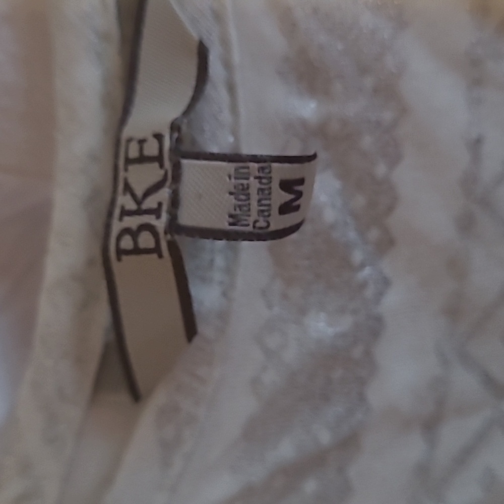 4pc Bundle - image 4